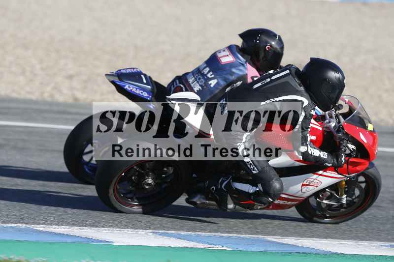 /02 28.-31.01.2025 Moto Center Thun Jerez/gruen-green/404